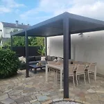Maison individuelle avec sa piscine privée