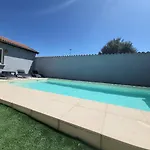 Maison Individuelle Avec Sa Piscine Et Son Jacuzzi Prives Clermont-Ferrand