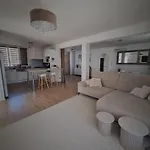 Maison Individuelle Avec Sa Piscine Et Son Jacuzzi Prives Villa Clermont-Ferrand